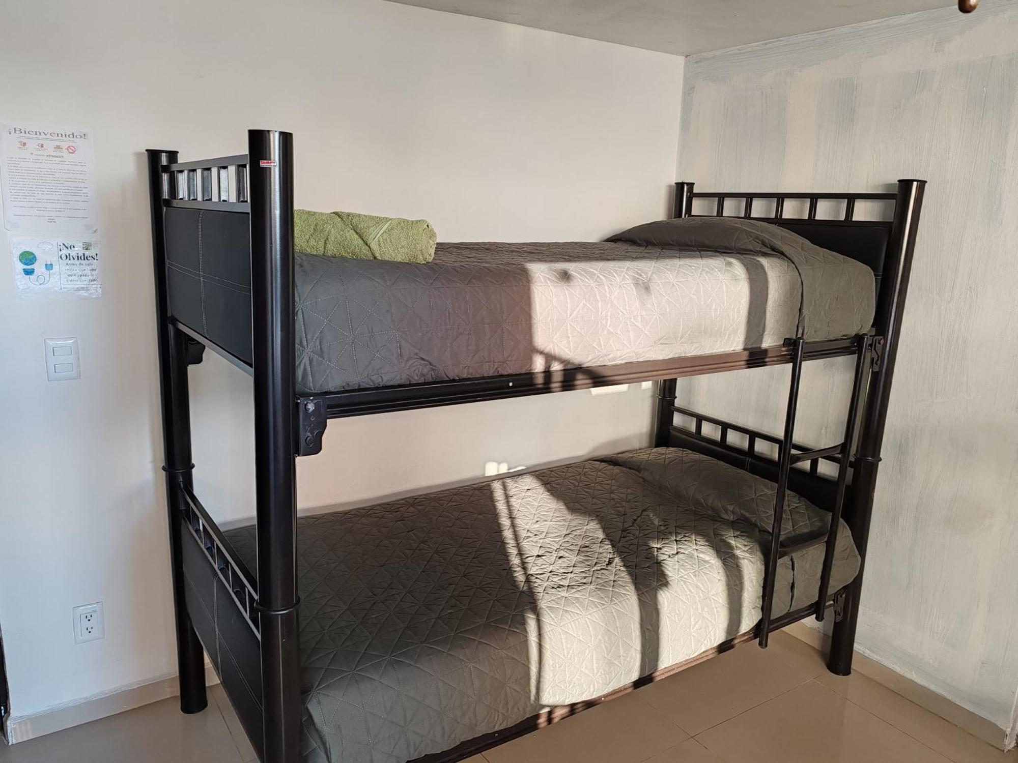 Hostal Vitta Guadalajara Ngoại thất bức ảnh