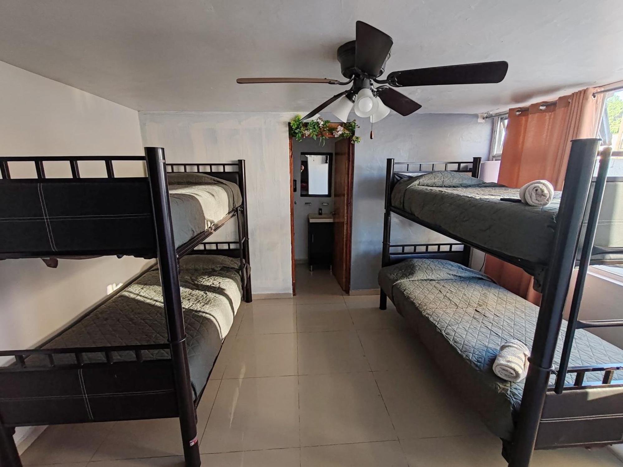 Hostal Vitta Guadalajara Ngoại thất bức ảnh