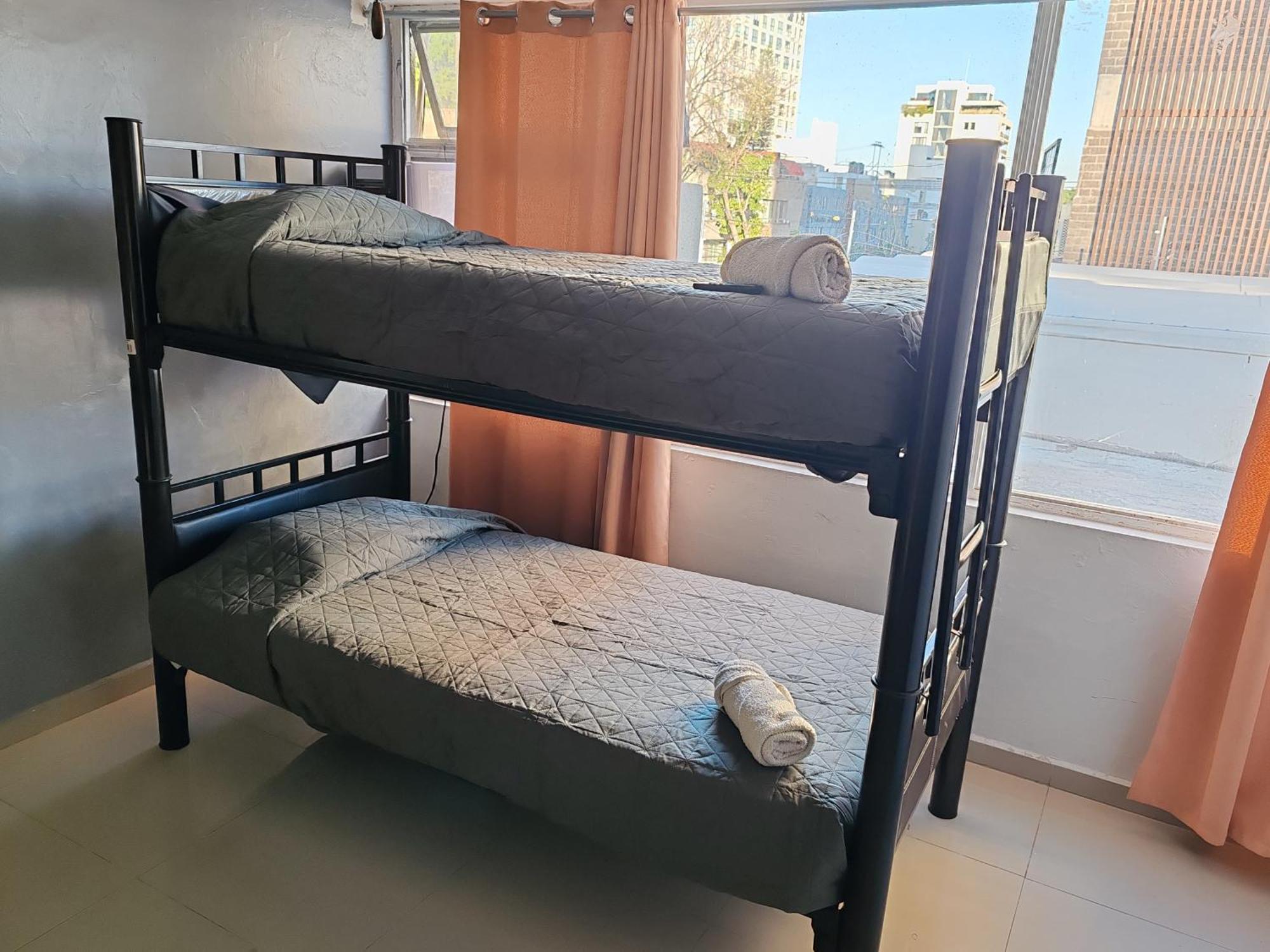 Hostal Vitta Guadalajara Ngoại thất bức ảnh